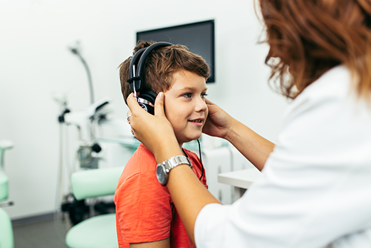 Early Hearing Tests: Impact on Children’s School Performance